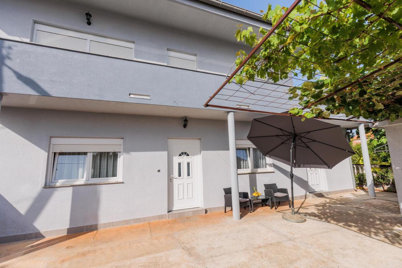 Apartman Toni Zadar Buitenkant foto